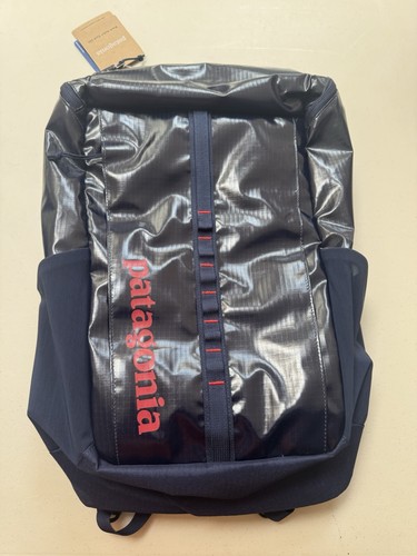 Patagonia black hole - black,