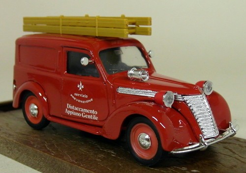 Modellino auto brumm r178 - 1/43,
