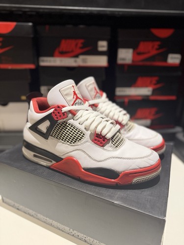 Size men air - 10, 4
