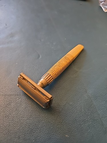 Vecchio rasoio gillette slim - vecchio,