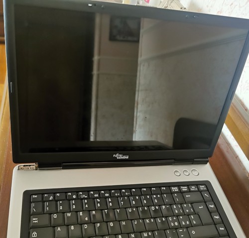 Fujitsu siemens amilo m1450g - fujitsu-siemens,