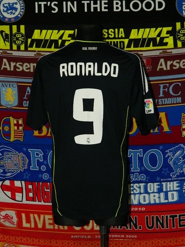 Real madrid adults - 4/5, 2010