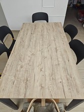 Tavolo da pranzo marchio