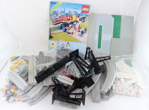 Lego 6399 airport shuttle