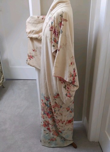 Costume crepe chirimen