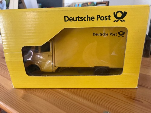 Deutsche post mercedes benz - deutsche, post,