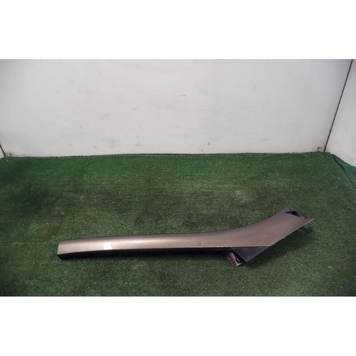 Modanatura lat parabrezza dx - lat.,