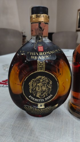 Vecchia romagna brandy - vecchia,