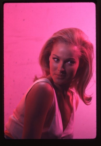 Ursula andress servizio - ursula,
