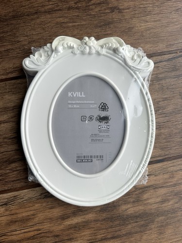 Nuova cornice ovale bianca