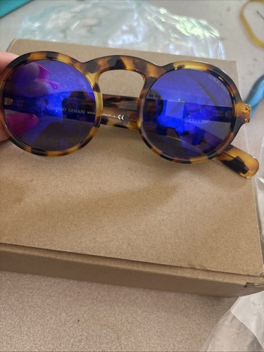 Brand new without case - brand,