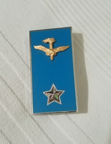 Una mostrina destra aviazione - una,