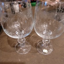 Set 2 calici da vino a cascata