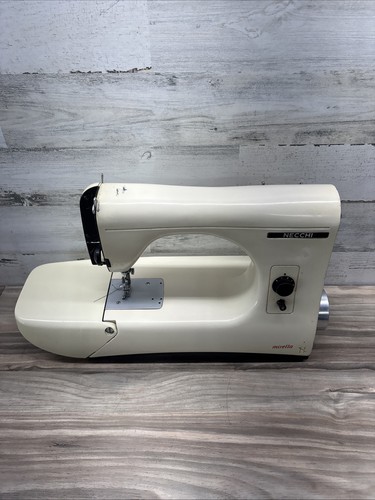 Macchina cucire vintage - da,