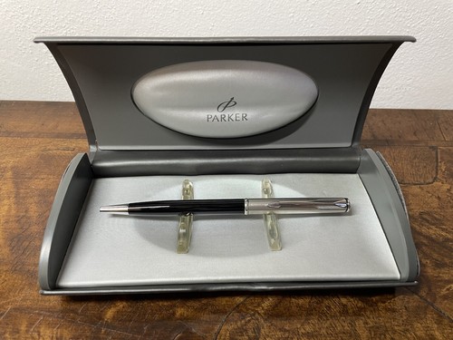 Penna sfera parker insignia - sfera,