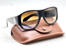 Occhiali da sole vintage