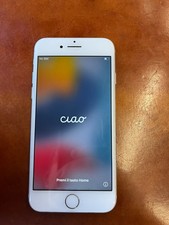 Apple iPhone 7 32GB A1779 in