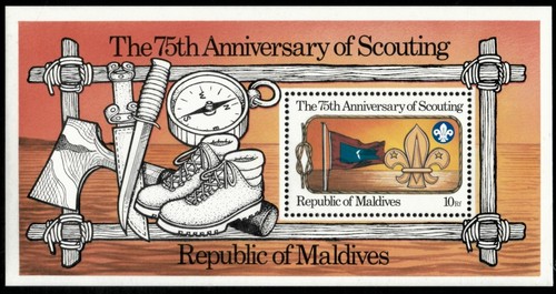 Maldive 1982 boy scouts - -,