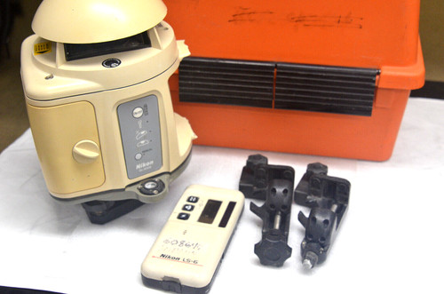 Nikon laser level - nikon, level-nl-300e