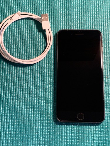 Apple iphone plus 64gb - 8,