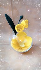 Orchidea fatta all’uncinetto