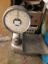 bilancia professionale marca ROTO  italiana, spaziatura 10 gr , schermo girevole