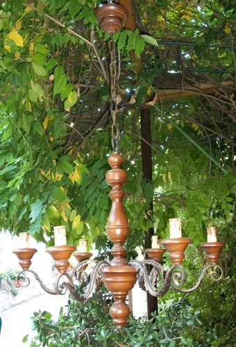 Vecchio elegante lampadario - vecchio,