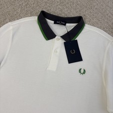 Polo Fred Perry punta a