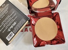 Fondotinta Kat Von D KVD Lock