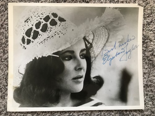 Elizabeth taylor foto - foto, firmata