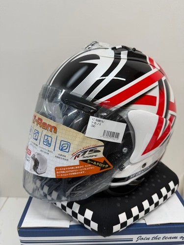 Casco arai ram - arai, nakano