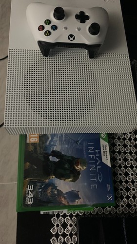 Microsoft xbox one - one, s