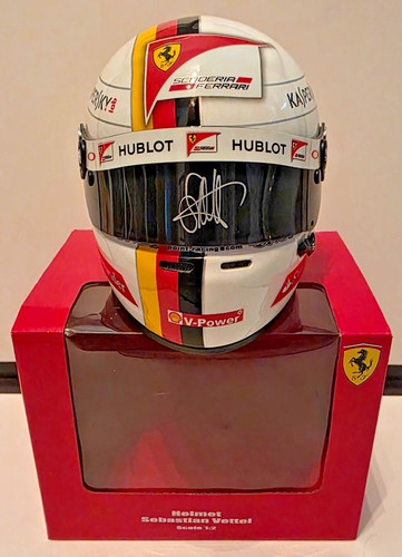 Casco sebastian vettel - vettel, 2015
