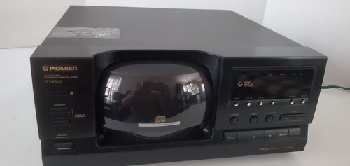 Pioneer compact disc player - compact,