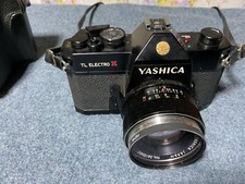 yashica tl electro x usato è stato in ottime condizioni, viene fornito con custodia per trasporto