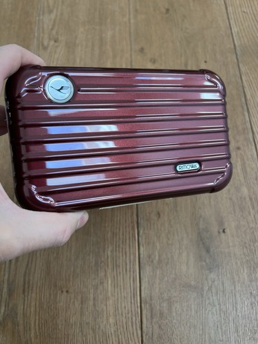 Rimowa amenity kit lufthansa - rimowa,