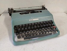 MACCHINA DA SCRIVERE OLIVETTI