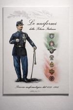 Uniformi Storiche Polizia di