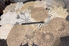 Lotto 18 centrini vintage