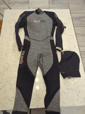 MARES Isotherm Millennium 6,5 mm muta semi-secca media 