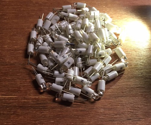 Led pins quadrante - 8v, bi-pins-quadrante