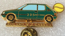 pin's lapel pins 205 Peugeot