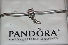 Ciondolo PANDORA tacco alto