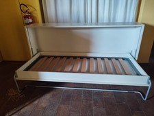 mobile letto a scomparsa orrizzontale,legno laccato bianco,doghe, robusto