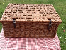 Vintage Wicker Picnic Hamper