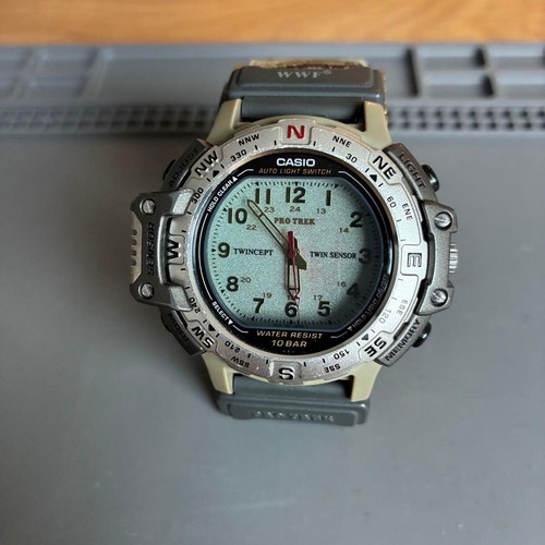Orologio digitale casio pro - digitale,