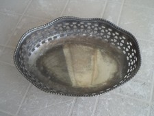 ANTICO VASSOIO CENTROTAVOLA IN PELTRO MARCA GRAO SHEFFIELD