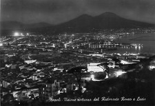 25-14A) CARTOLINA NAPOLI VISIONE NOTTURNA DAL RISTORANTE RENZO LUCIA VIAGGIATA
