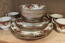 Royal Albert Old Country Rose