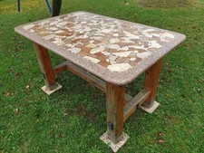 Tavolo da esterni in marmo e